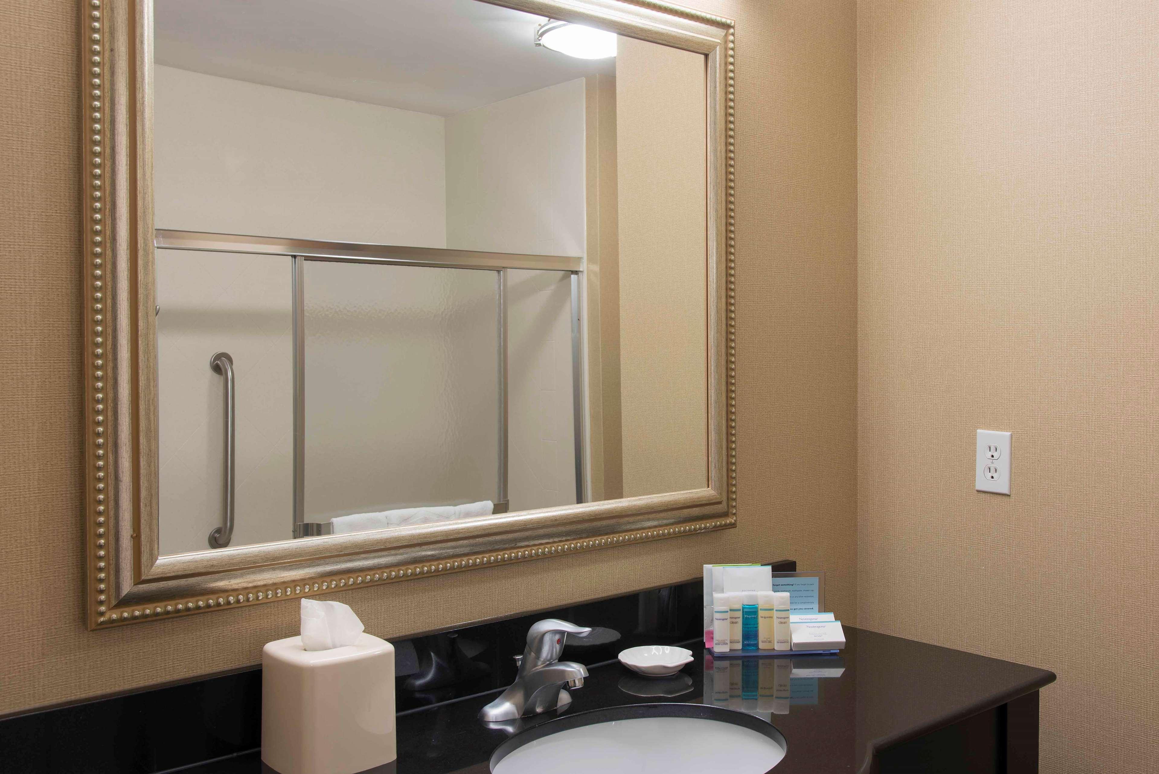 Hampton Inn & Suites דנוויל מראה חיצוני תמונה